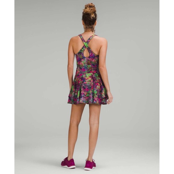 NEW Lululemon Court Crush athletic Dress
Vivid Floral Tone Multi SIZE 2 limited - Picture 2 of 6